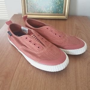 Sperry Laceless Sneakers Size 6.5
